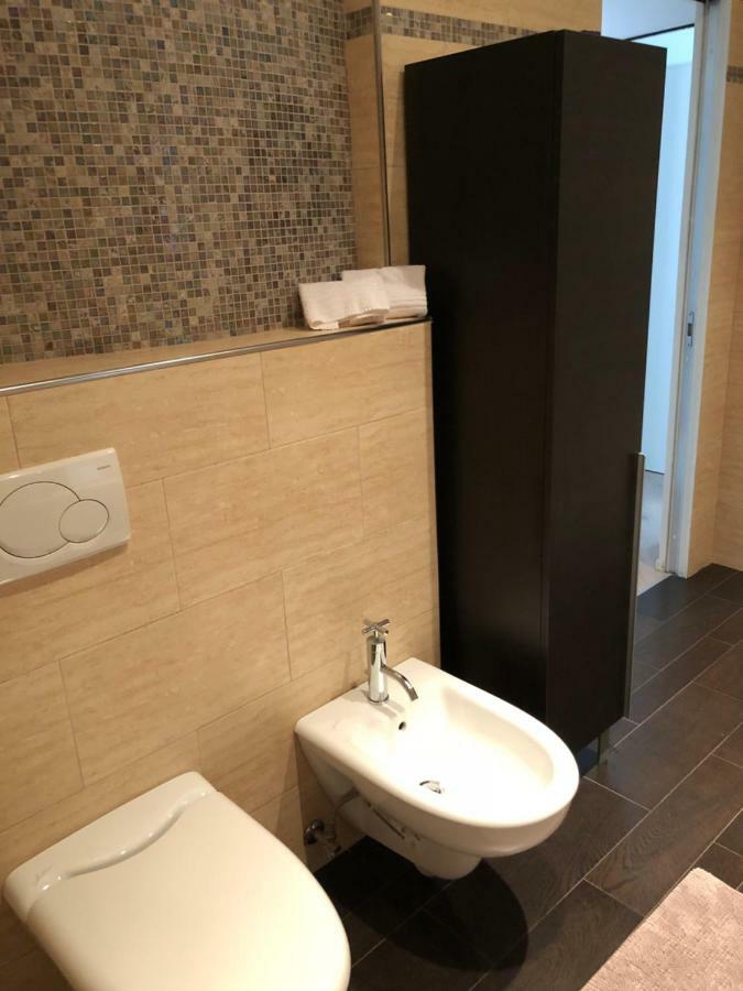 Appartamento Alle Porte ริวาเดลการ์ดา ภายนอก รูปภาพ