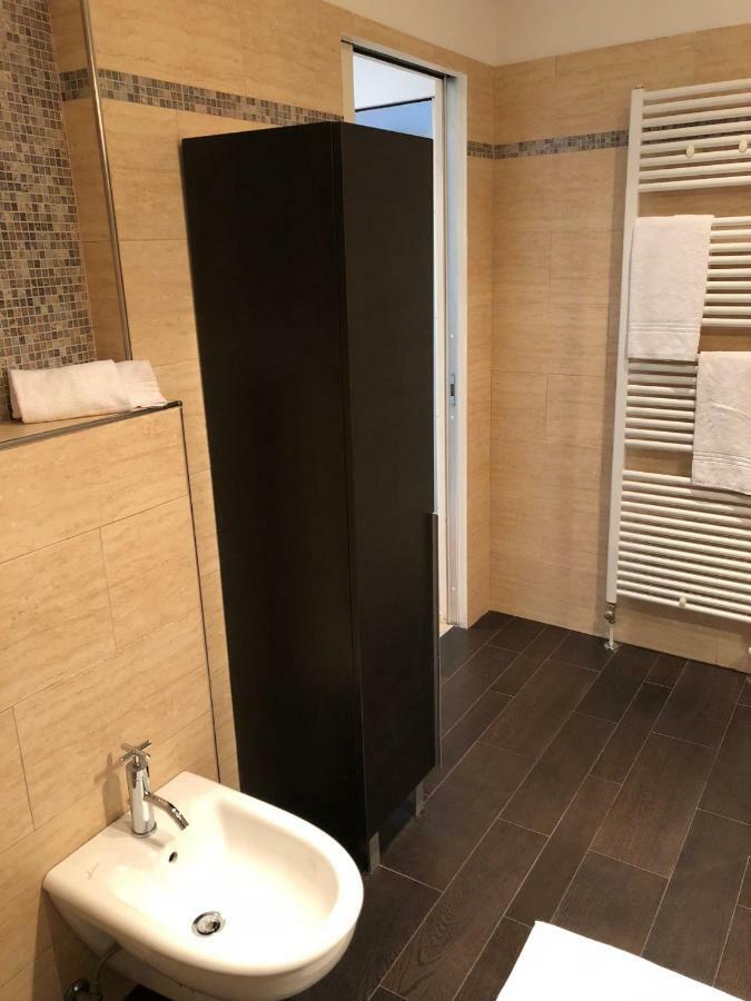 Appartamento Alle Porte ริวาเดลการ์ดา ภายนอก รูปภาพ