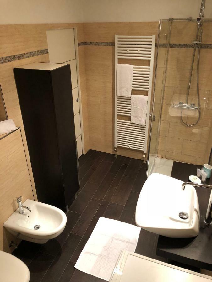 Appartamento Alle Porte ริวาเดลการ์ดา ภายนอก รูปภาพ